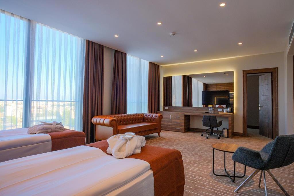 Ekor Elegance Hotel Famagusta  Ngoại thất bức ảnh