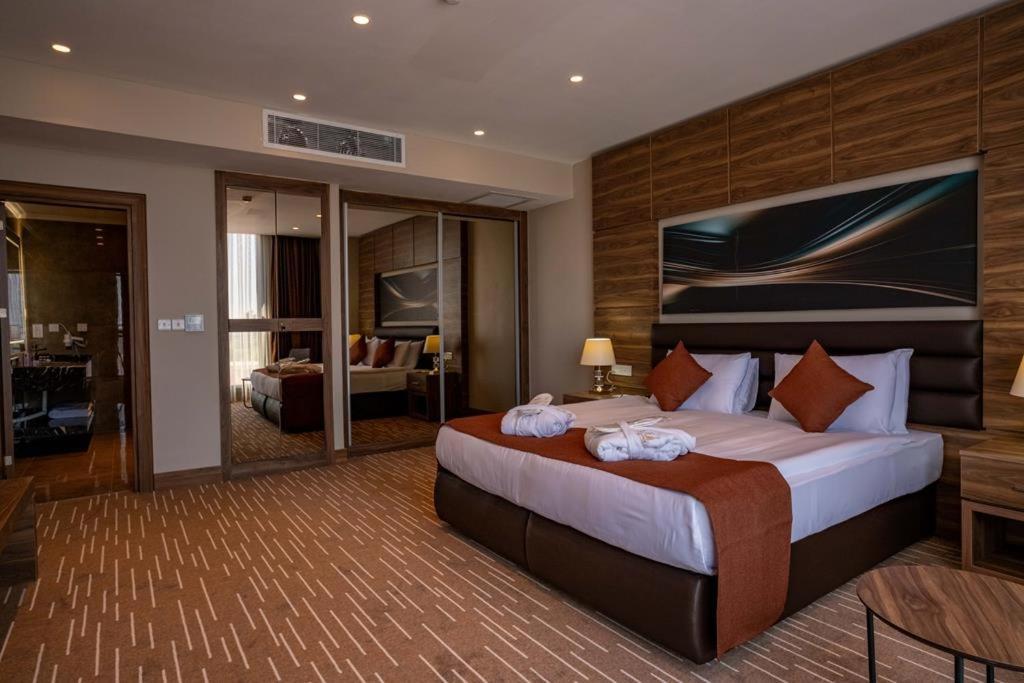 Ekor Elegance Hotel Famagusta  Ngoại thất bức ảnh